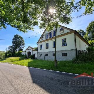 Prodej zemědělské usedlosti 1 143 m² Mezina, 