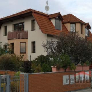 Pronájem bytu 3+kk 100 m² Opava, Slovenská