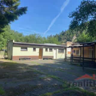 Prodej stavební parcely 1 412 m² Svatoňovice