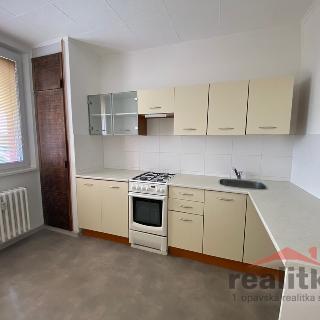 Pronájem bytu 2+1 43 m² Opava, Hradecká