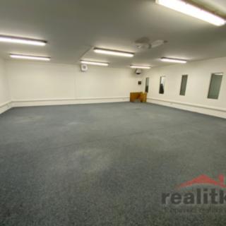 Pronájem obchodu 500 m&sup2; Opava