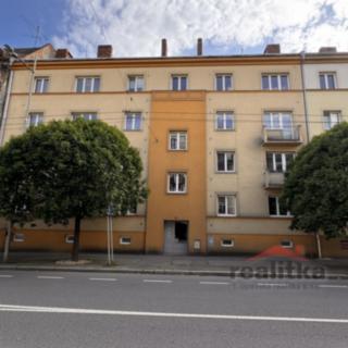 Prodej bytu 2+1 57 m² Opava Předměstí, Krnovská