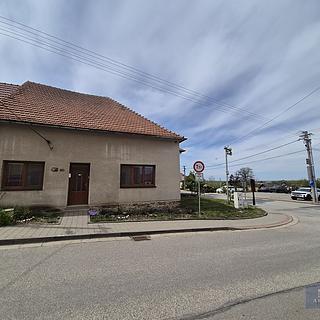 Prodej rodinného domu 135 m&sup2; Horní Věstonice