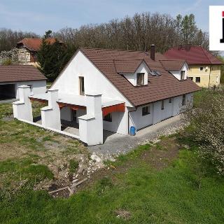 Prodej rodinného domu 350 m² Týniště