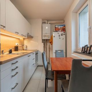 Prodej bytu 3+kk 73 m² Plzeň, Liliová