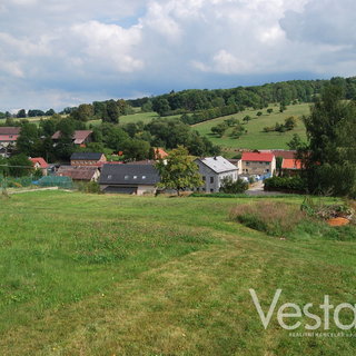 Prodej stavební parcely 3 882 m² Dobrná