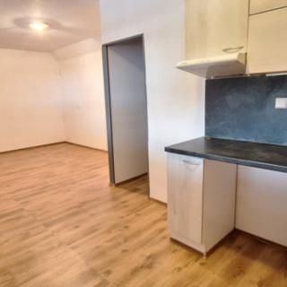 Pronájem bytu 1+kk, garsoniery 28 m² Jedovnice