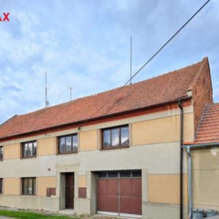 Prodej rodinného domu 278 m² Prostějovičky