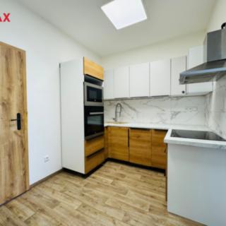 Pronájem bytu 3+kk 72 m² Vyškov, Palánek