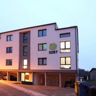 Prodej bytu 2+kk 42 m² Dvůr Králové nad Labem, Nádražní pěšina