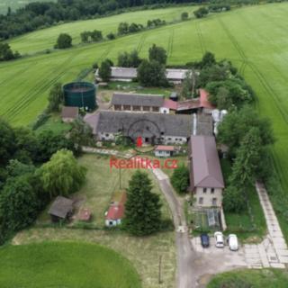 Prodej zemědělského objektu 1729 m² Doubravice