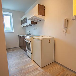 Pronájem bytu 2+1 49 m&sup2; Trutnov