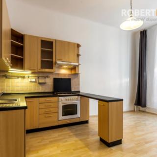 Pronájem bytu 2+kk 48 m² Praha