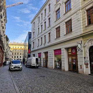 Pronájem obchodu 286 m² Olomouc, 28. října