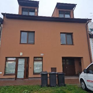 Pronájem bytu 1+kk a garsoniéry 32 m² Olomouc, Náves Svobody