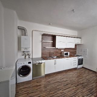 Pronájem bytu 2+1 70 m² Olomouc, Dolní náměstí