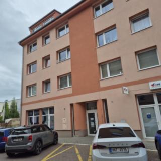 Pronájem obchodu 96 m² Kladno