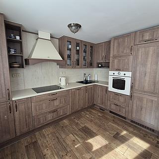 Prodej rodinného domu 166 m&sup2; Buštěhrad