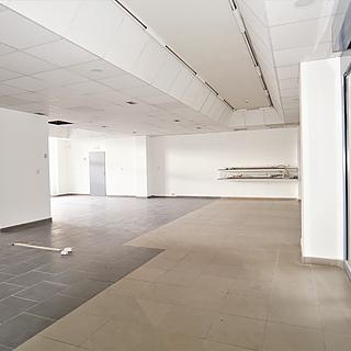 Pronájem obchodu 123 m&sup2; Kladno