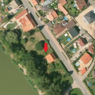 Prodej stavební parcely 543 m² Tuchlovice Srby