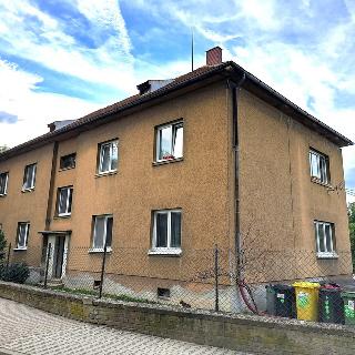 Prodej bytu 4+kk 118 m² Zvoleněves, 