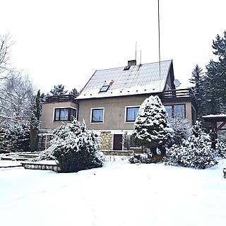 Prodej rodinného domu 350 m&sup2; Nové Strašecí