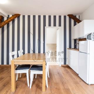 Pronájem bytu 1+kk a garsoniéry 26 m² Ostrava, Cihelní