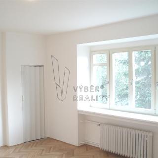 Pronájem bytu 1+kk a garsoniéry 33 m² Praha, Jana Želivského