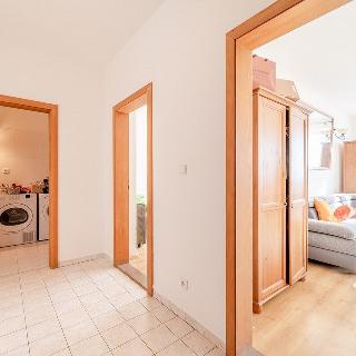 Prodej bytu 2+1 87 m² Praha, K Horoměřicům