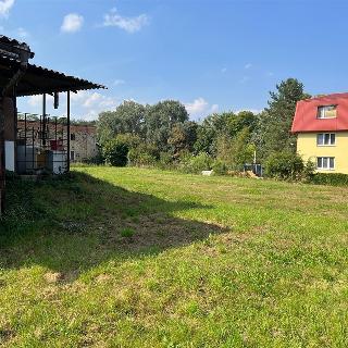 Prodej stavební parcely 2 150 m² Panenské Břežany