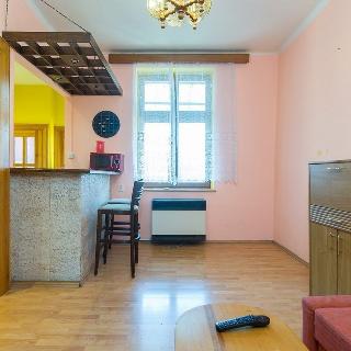 Prodej bytu 2+kk 50 m² Praha, Táborská