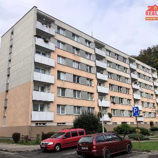 Prodej bytu 3+1 66 m² Úpice, Pod Skalkou