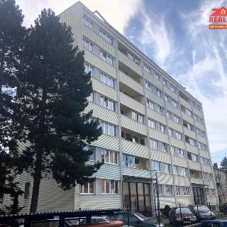 Prodej bytu 1+kk a garsoniéry 30 m² Náchod, Pražská