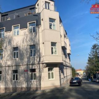 Prodej bytu 1+kk a garsoniéry 45 m² Kutná Hora, Pod Valy