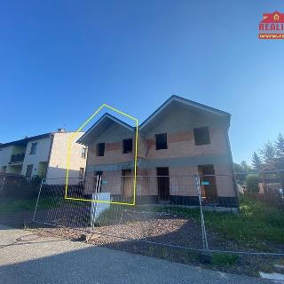 Prodej rodinného domu 134 m² Velká Jesenice, 