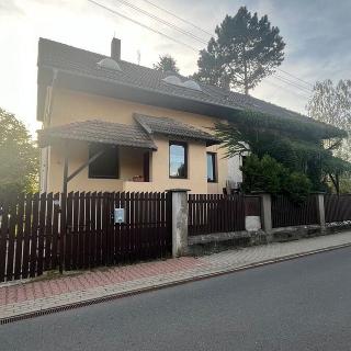 Prodej rodinného domu 200 m² Černošice, Srbská