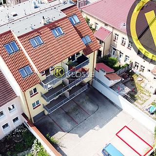 Pronájem parkovacího místa 14 m&sup2; České Budějovice
