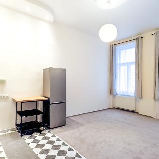 Pronájem bytu 2+kk 60 m² Praha, Preslova