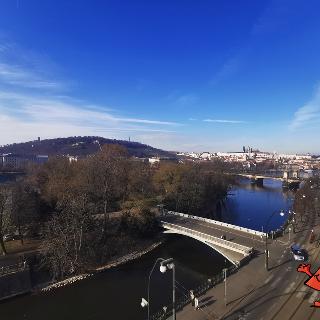 Pronájem bytu 4+kk 110 m² Praha, Masarykovo nábřeží