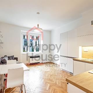 Pronájem bytu 2+kk 49 m² Praha, Jankovcova