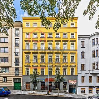 Pronájem kanceláře 129 m² Praha, Italská