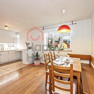 Pronájem bytu 4+kk 95 m² Praha, Tismická