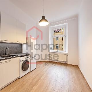 Pronájem bytu 2+kk 36 m² Praha, Novákových