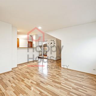 Pronájem bytu 3+1 95 m² Praha, Grafická