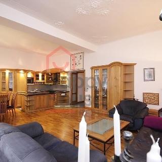 Pronájem bytu 2+kk 80 m² Praha, Lužická