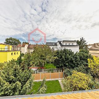 Prodej rodinného domu 161 m² Praha