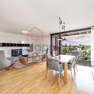 Pronájem bytu 3+kk 138 m² Praha, Nobelova