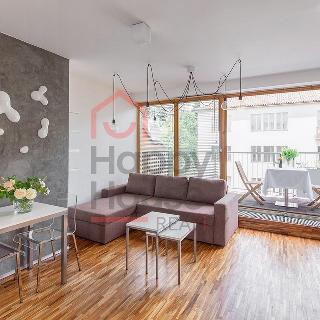 Pronájem bytu 2+kk 68 m² Praha