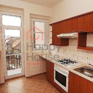 Pronájem bytu 3+1 95 m² Praha, Liborova