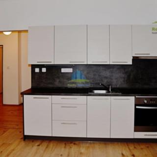 Pronájem bytu 1+1 68 m² Cheb
